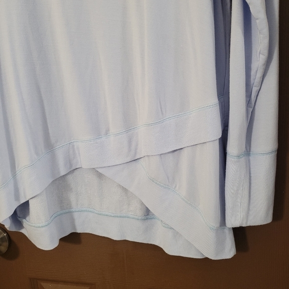 WORKSHOP Andrea Jovine light blue long sleeve front long sleeve top - Picture 4 of 4